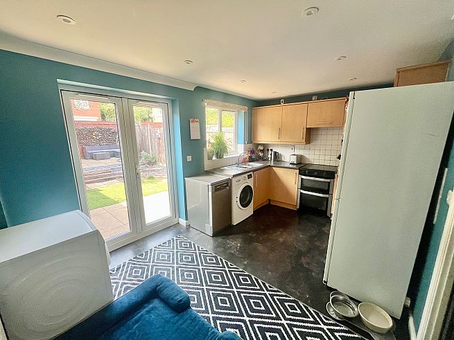 34 Wood End Close, Sharnbrook